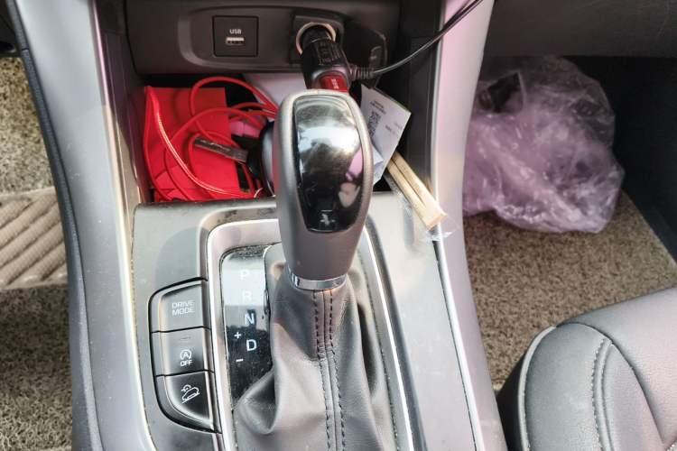 Used Hyundai ix35 2019 2.0L Automatic 2WD Zhiyong·Changxiang Edition China V Standard Gear Lever