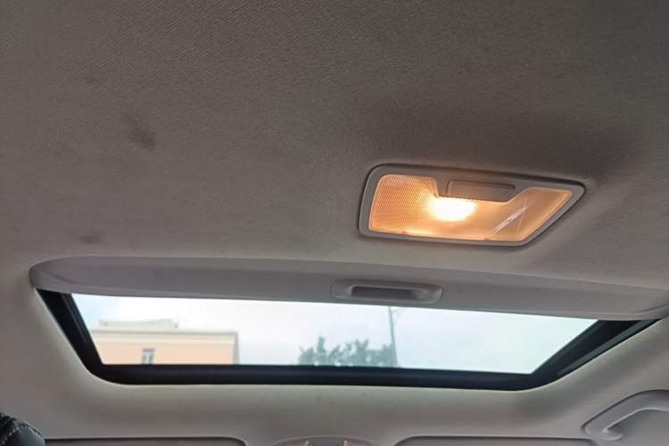 Used Hyundai ix35 2019 2.0L Automatic 2WD Zhiyong·Changxiang Edition China VI Standard Headliner