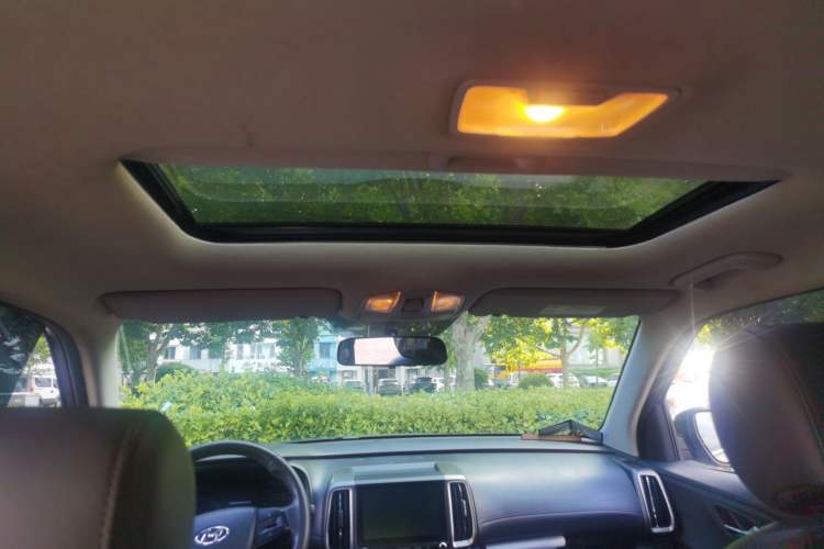 Used Hyundai ix35 2019 2.0L Automatic 2WD Zhiyong·Changxiang Edition China V Standard Headliner