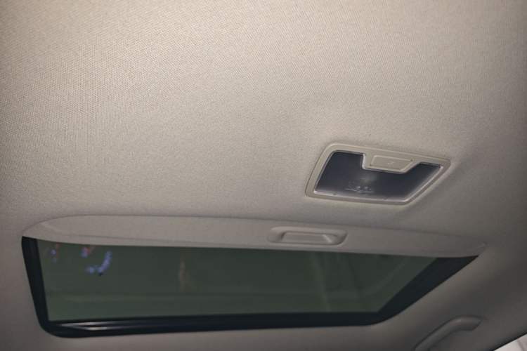 Used Hyundai ix35 2019 2.0L Automatic 2WD Zhiyong·Changxiang Edition China VI Standard Headliner
