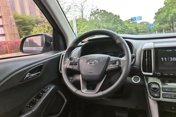 Used Hyundai ix35 2019 2.0L Automatic 2WD Zhiyong·Changxiang Edition China V Standard Interior 4