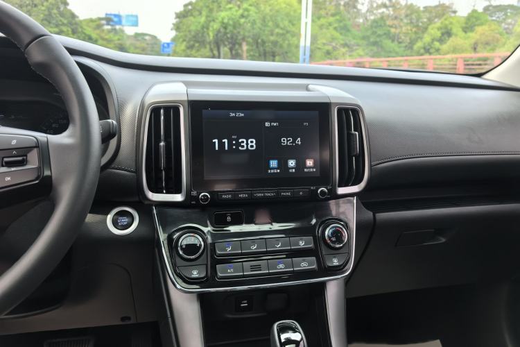 Used Hyundai ix35 2019 2.0L Automatic 2WD Zhiyong·Changxiang Edition China V Standard Interior 5