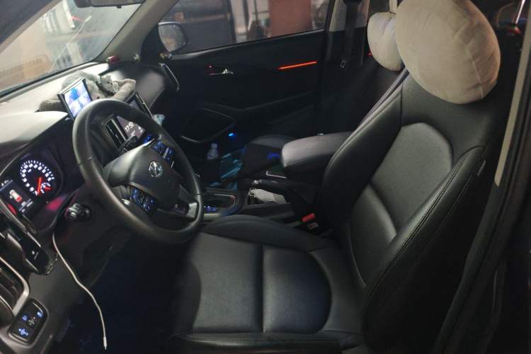 Used Hyundai ix35 2019 2.0L Automatic 2WD Zhiyong·Changxiang Edition China VI Standard Left Front Seat
