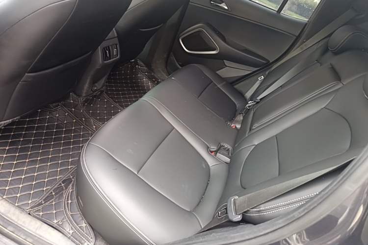 Used Hyundai ix35 2019 2.0L Automatic 2WD Zhiyong·Changxiang Edition China VI Standard Left Rear Seat