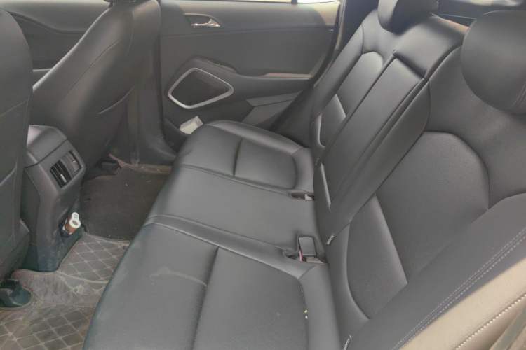 Used Hyundai ix35 2019 2.0L Automatic 2WD Zhiyong·Changxiang Edition China V Standard Left Rear Seat