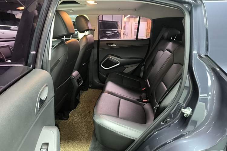 Used Hyundai ix35 2019 2.0L Automatic 2WD Zhiyong·Changxiang Edition China VI Standard Left Rear Seat