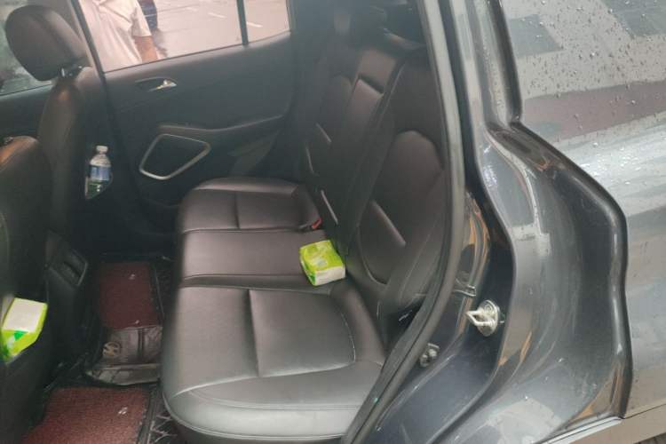 Used Hyundai ix35 2019 2.0L Automatic 2WD Zhiyong·Changxiang Edition China VI Standard Left Rear Seat