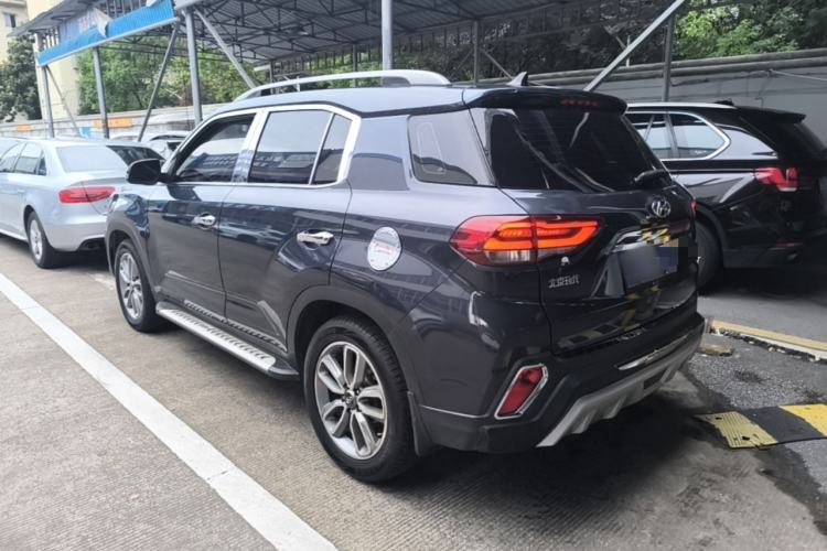 Used Hyundai ix35 2019 2.0L Automatic 2WD Zhiyong·Changxiang Edition China V Standard Rear Left 45 Deg