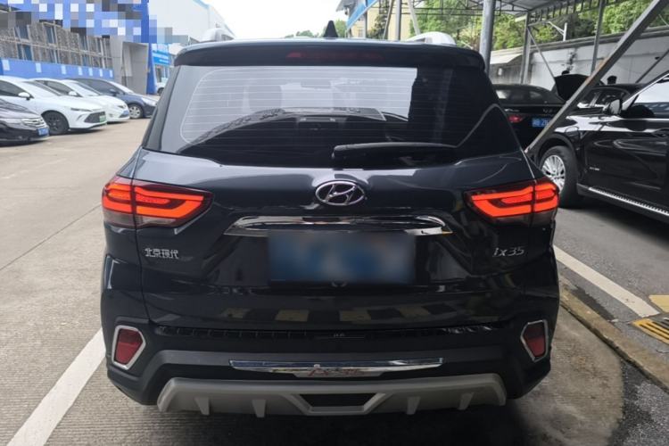Used Hyundai ix35 2019 2.0L Automatic 2WD Zhiyong·Changxiang Edition China V Standard Rear