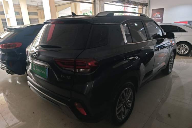 Used Hyundai ix35 2019 2.0L Automatic 2WD Zhiyong·Changxiang Edition China VI Standard Rear Right 45 Deg