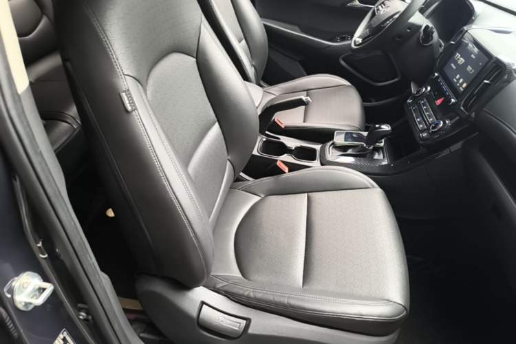 Used Hyundai ix35 2019 2.0L Automatic 2WD Zhiyong·Changxiang Edition China V Standard Right Front Seat