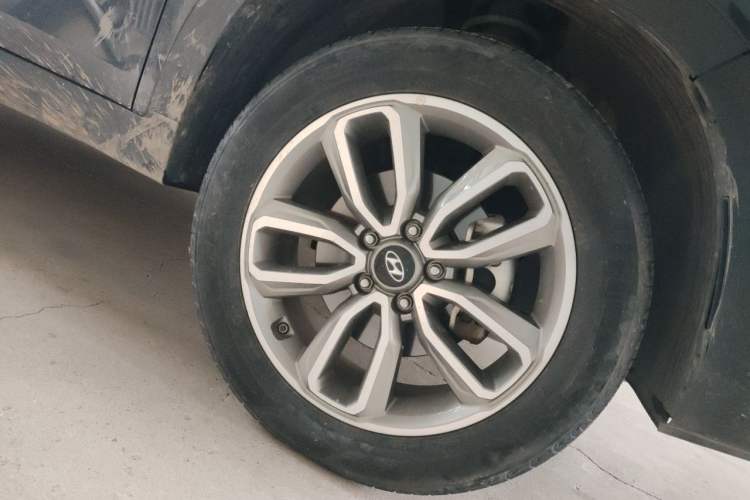 Used Hyundai ix35 2019 2.0L Automatic 2WD Zhiyong·Changxiang Edition China VI Standard Right Front Wheel Hub