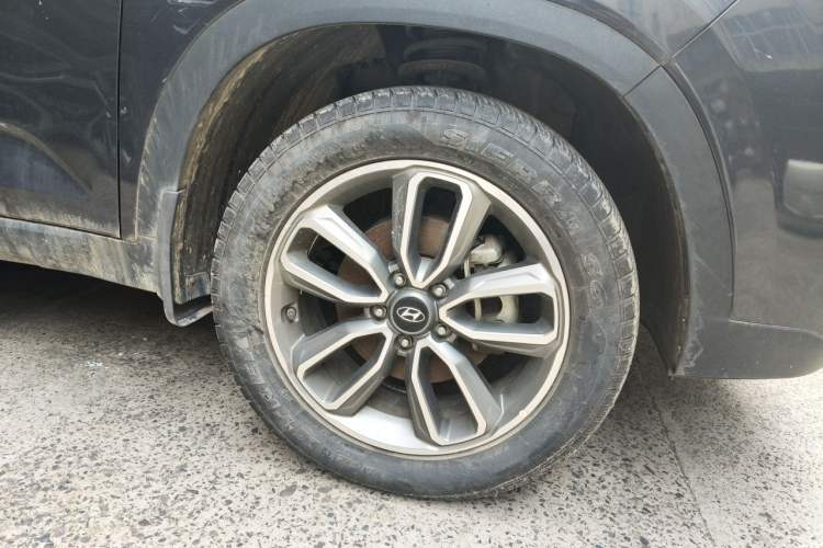Used Hyundai ix35 2019 2.0L Automatic 2WD Zhiyong·Changxiang Edition China VI Standard Right Front Wheel Hub