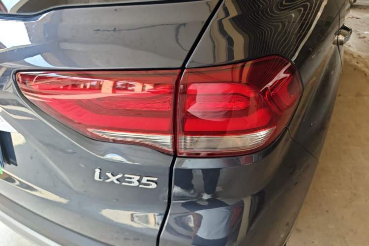 Used Hyundai ix35 2019 2.0L Automatic 2WD Zhiyong·Changxiang Edition China VI Standard Right Rear Taillight