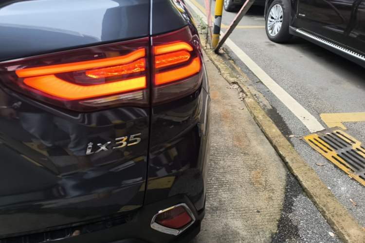 Used Hyundai ix35 2019 2.0L Automatic 2WD Zhiyong·Changxiang Edition China V Standard Right Rear Taillight