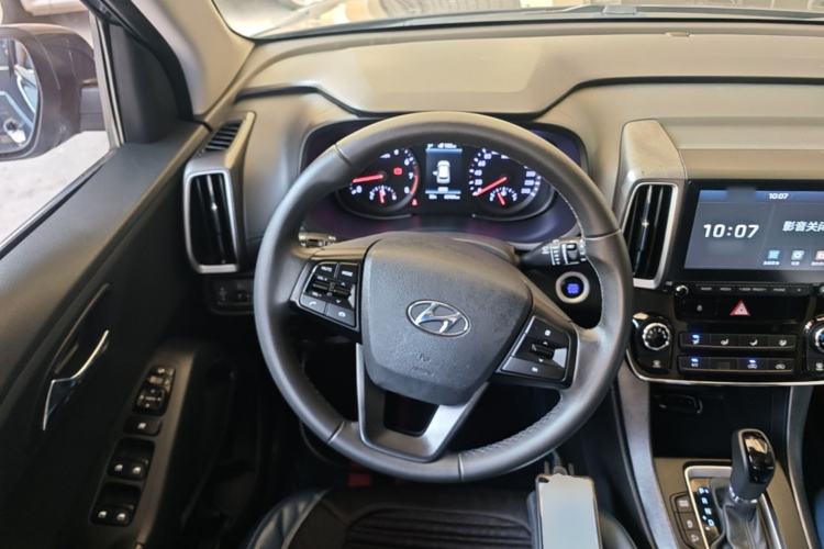 Used Hyundai ix35 2019 2.0L Automatic 2WD Zhiyong·Changxiang Edition China VI Standard Steering Wheel