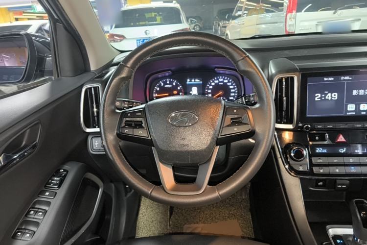 Used Hyundai ix35 2019 2.0L Automatic 2WD Zhiyong·Changxiang Edition China VI Standard Steering Wheel
