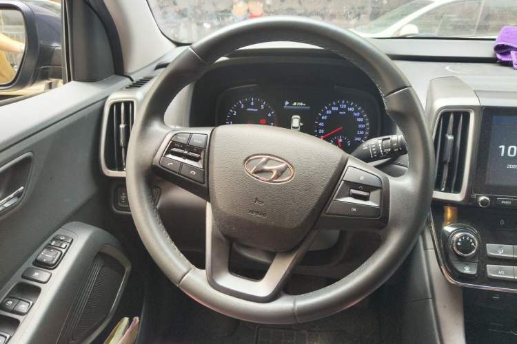 Used Hyundai ix35 2019 2.0L Automatic 2WD Zhiyong·Changxiang Edition China VI Standard Steering Wheel