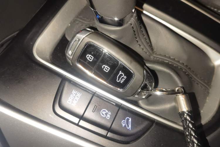 Used Hyundai ix35 2019 2.0L Automatic 2WD Zhiyong·Changxiang Edition China V Standard Vehicle Key