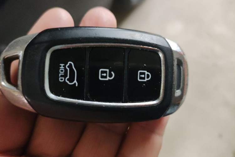 Used Hyundai ix35 2019 2.0L Automatic 2WD Zhiyong·Changxiang Edition China VI Standard Vehicle Key