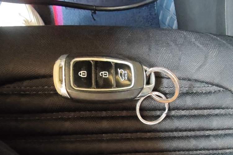 Used Hyundai ix35 2019 2.0L Automatic 2WD Zhiyong·Changxiang Edition China VI Standard Vehicle Key