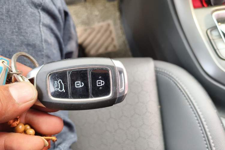 Used Hyundai ix35 2019 2.0L Automatic 2WD Zhiyong·Changxiang Edition China V Standard Vehicle Key
