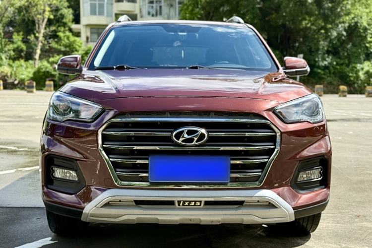 Used Hyundai ix35 2019 2.0L Automatic 2WD Zhiyong·Changxiang Edition China VI Standard Exterior 3