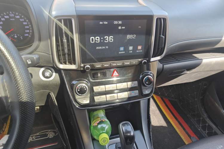 Used Hyundai ix35 2019 2.0L Automatic 2WD Zhiyong·Changxiang Edition China V Standard Audio And AC Panel