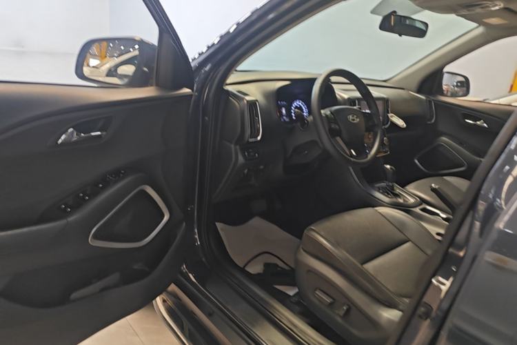 Used Hyundai ix35 2019 2.0L Automatic 2WD Zhiyong·Changxiang Edition China VI Standard Driver Seat