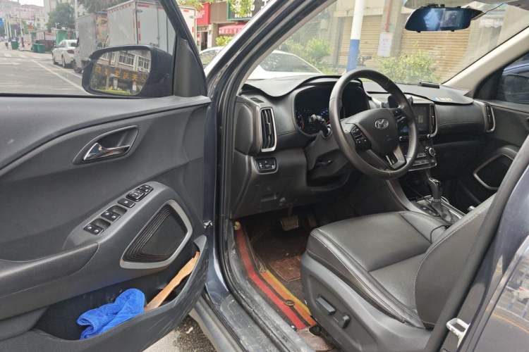 Used Hyundai ix35 2019 2.0L Automatic 2WD Zhiyong·Changxiang Edition China VI Standard Driver Seat