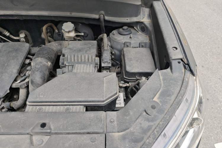 Used Hyundai ix35 2019 2.0L Automatic 2WD Zhiyong·Changxiang Edition China VI Standard Engine Bay Left