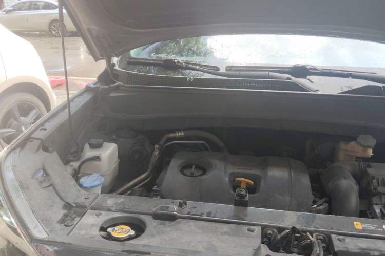Used Hyundai ix35 2019 2.0L Automatic 2WD Zhiyong·Changlian Edition China V Standard Engine Bay Right