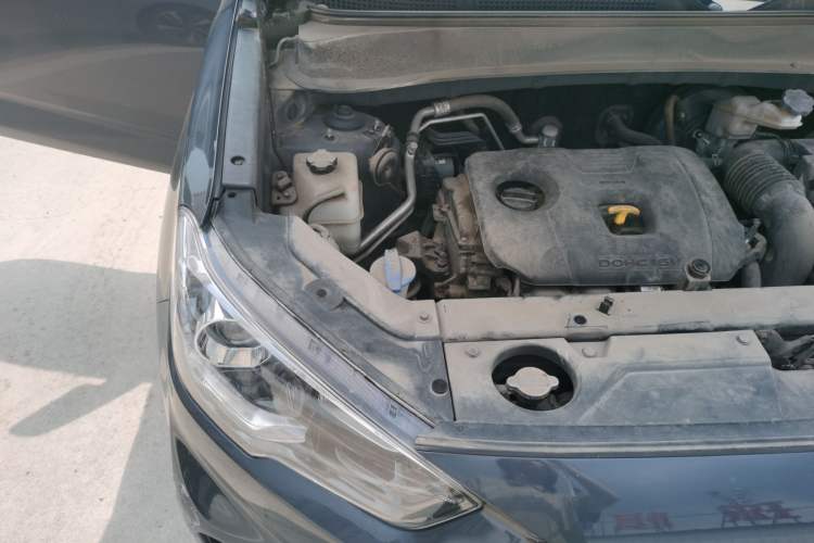 Used Hyundai ix35 2019 2.0L Automatic 2WD Zhiyong·Changxiang Edition China VI Standard Engine Bay Right