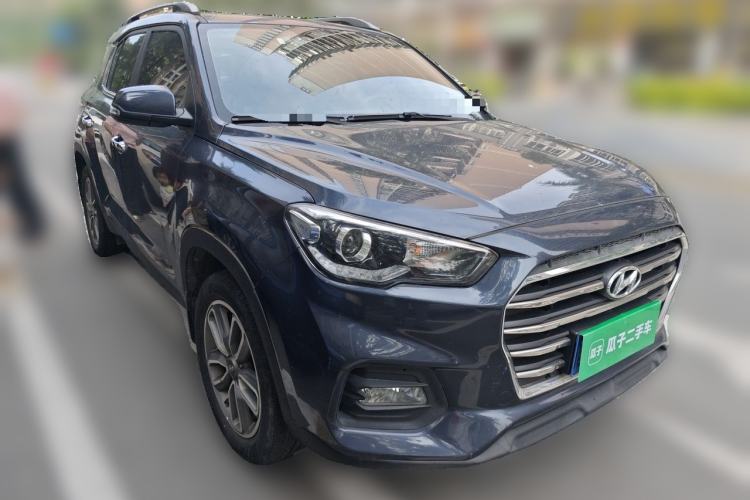 Used Hyundai ix35 2019 2.0L Automatic 2WD Zhiyong·Changxiang Edition China VI Standard Front Right 45 Deg