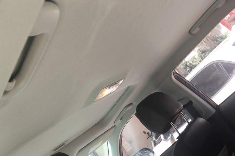 Used Hyundai ix35 2019 2.0L Automatic 2WD Zhiyong·Changlian Edition China V Standard Headliner