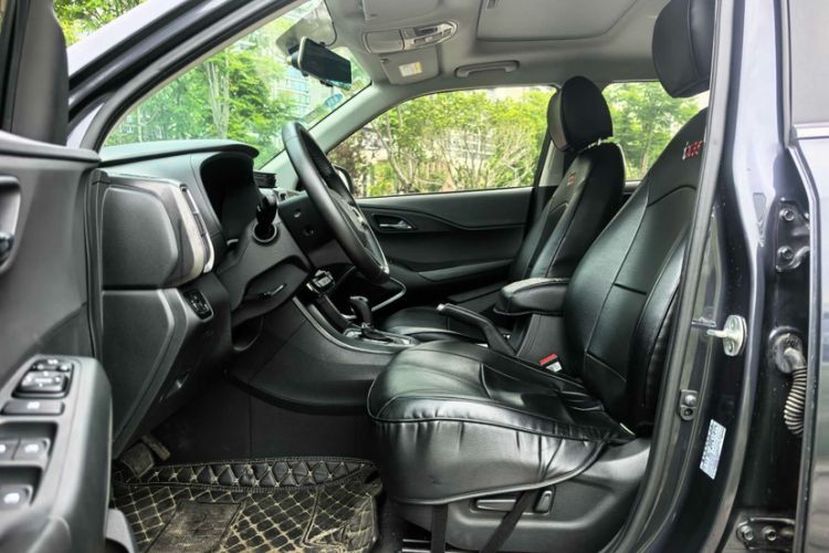 Used Hyundai ix35 2019 2.0L Automatic 2WD Zhiyong·Changxiang Edition China VI Standard Interior 3