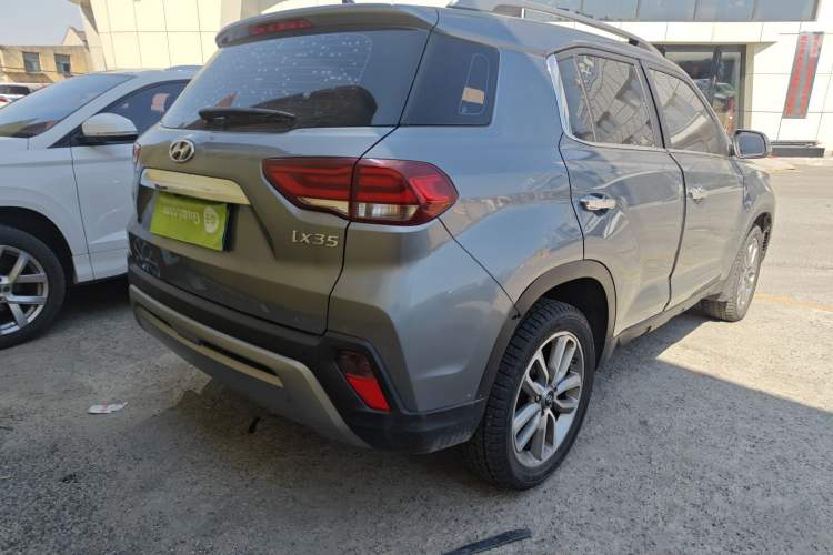 Used Hyundai ix35 2019 2.0L Automatic 2WD Zhiyong·Changxiang Edition China V Standard Rear Right 45 Deg