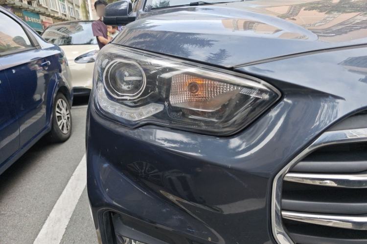 Used Hyundai ix35 2019 2.0L Automatic 2WD Zhiyong·Changxiang Edition China VI Standard Right Front Headlight