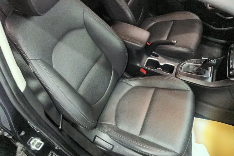 Used Hyundai ix35 2019 2.0L Automatic 2WD Zhiyong·Changxiang Edition China V Standard Right Front Seat