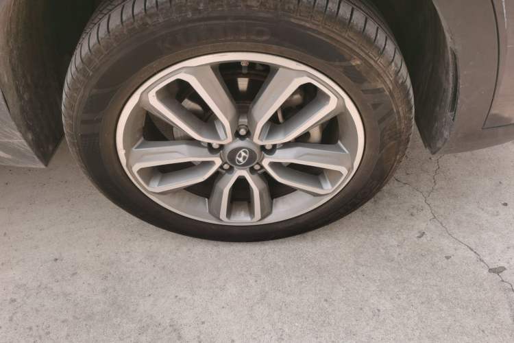 Used Hyundai ix35 2019 2.0L Automatic 2WD Zhiyong·Changxiang Edition China VI Standard Right Front Wheel Hub