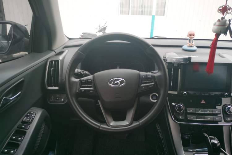 Used Hyundai ix35 2019 2.0L Automatic 2WD Zhiyong·Changxiang Edition China VI Standard Steering Wheel