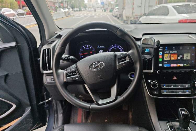 Used Hyundai ix35 2019 2.0L Automatic 2WD Zhiyong·Changxiang Edition China VI Standard Steering Wheel
