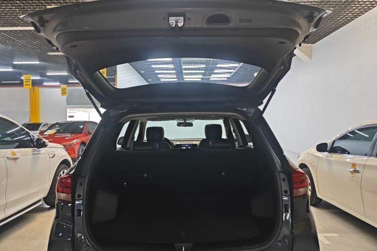 Used Hyundai ix35 2019 2.0L Automatic 2WD Zhiyong·Changxiang Edition China VI Standard Trunk
