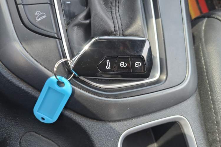 Used Hyundai ix35 2019 2.0L Automatic 2WD Zhiyong·Changxiang Edition China V Standard Vehicle Key
