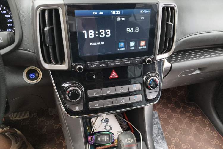 Used Hyundai ix35 2019 2.0L Automatic 2WD Zhiyong·Changxiang Edition China VI Standard Audio And AC Panel