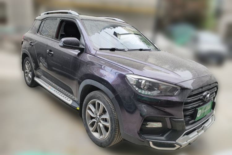Used Hyundai ix35 2019 2.0L Automatic 2WD Zhiyong·Changxiang Edition China VI Standard Front Right 45 Deg