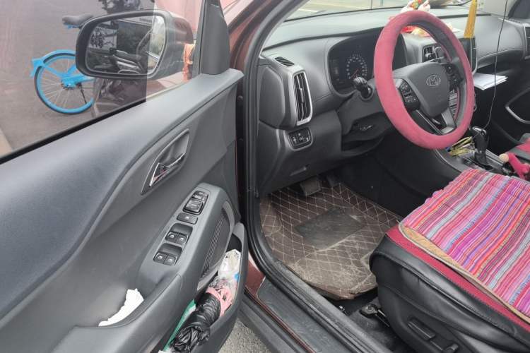 Used Hyundai ix35 2019 2.0L Automatic 2WD Zhiyong·Changxiang Edition China VI Standard Driver Seat
