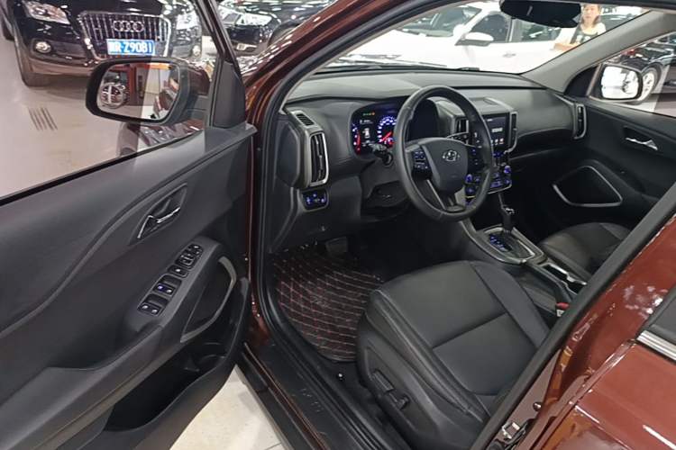 Used Hyundai ix35 2019 2.0L Automatic 2WD Zhiyong·Changxiang Edition China V Standard Driver Seat