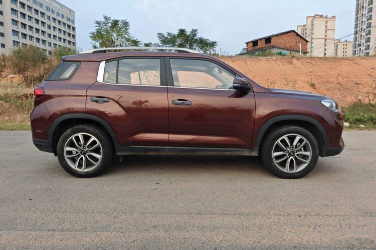 Used Hyundai ix35 2019 2.0L Automatic 2WD Zhiyong·Changxiang Edition China V Standard Exterior 3