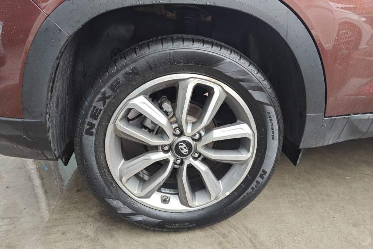 Used Hyundai ix35 2019 2.0L Automatic 2WD Zhiyong·Changxiang Edition China V Standard Exterior 5